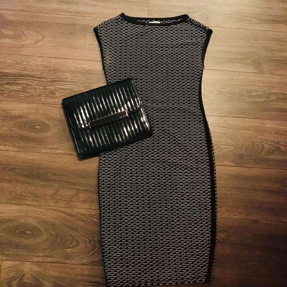 Female black/white sheath dress:S w/ high neckline - Picture 3 of 4